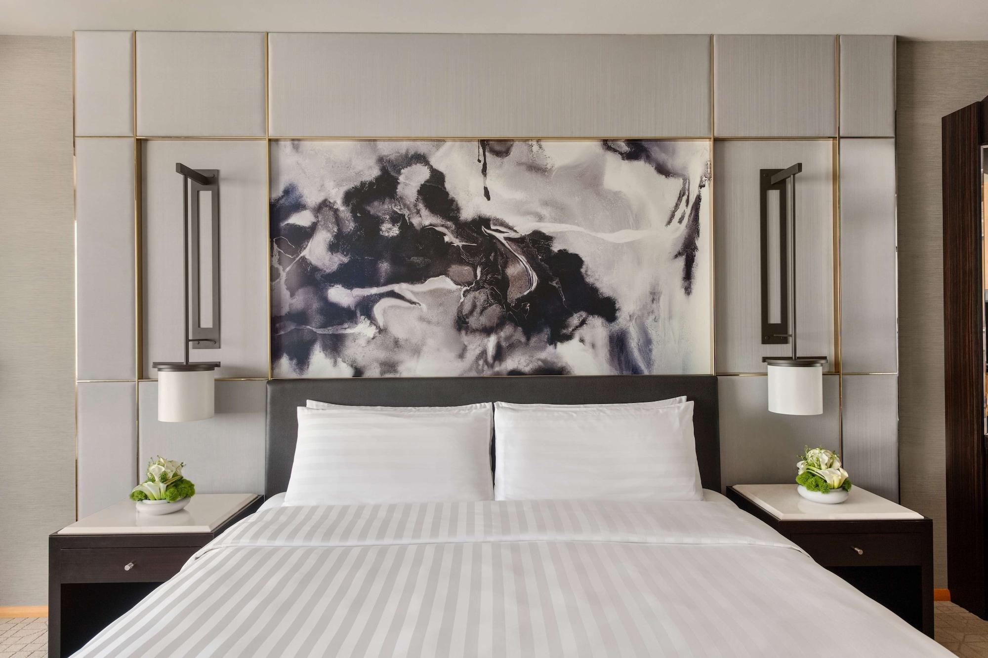 Shangri-La Dubai — 1
