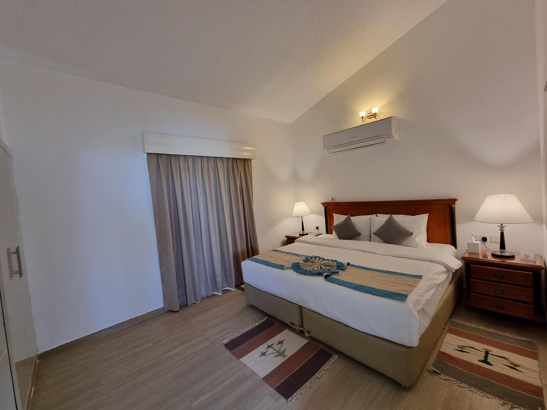 Holiday Beach Resort — 9