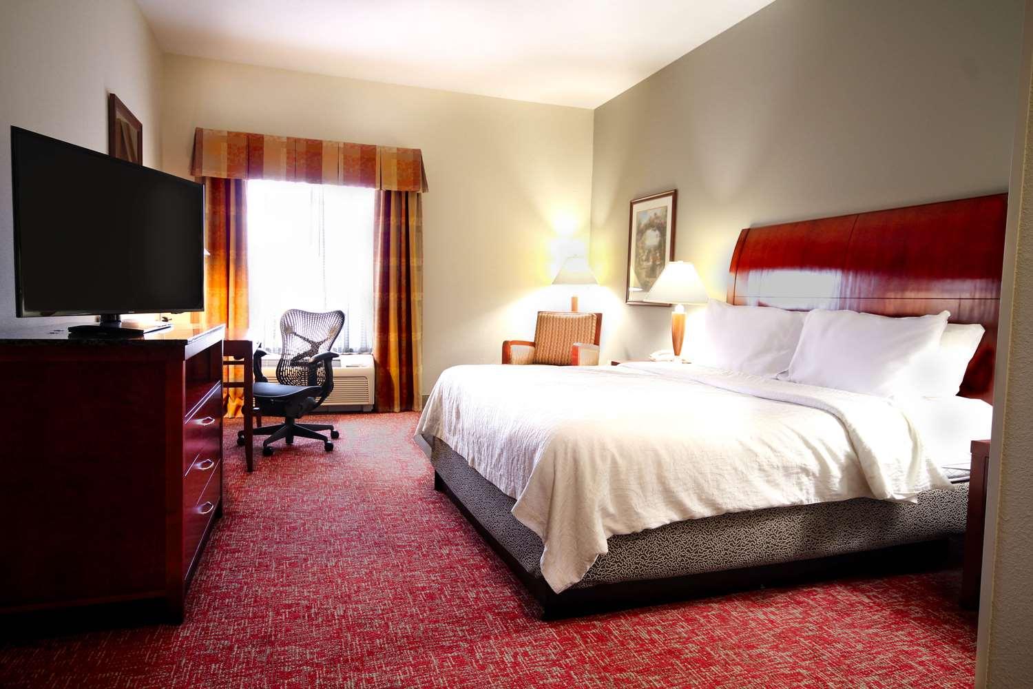 Hilton Garden Inn Elkhart — 8