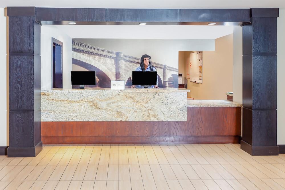 Staybridge Suites Phoenix - Chandler — 5