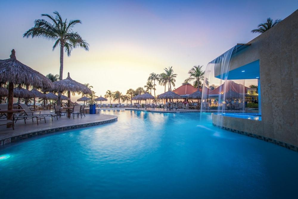 Playa Linda Beach Resort — 1