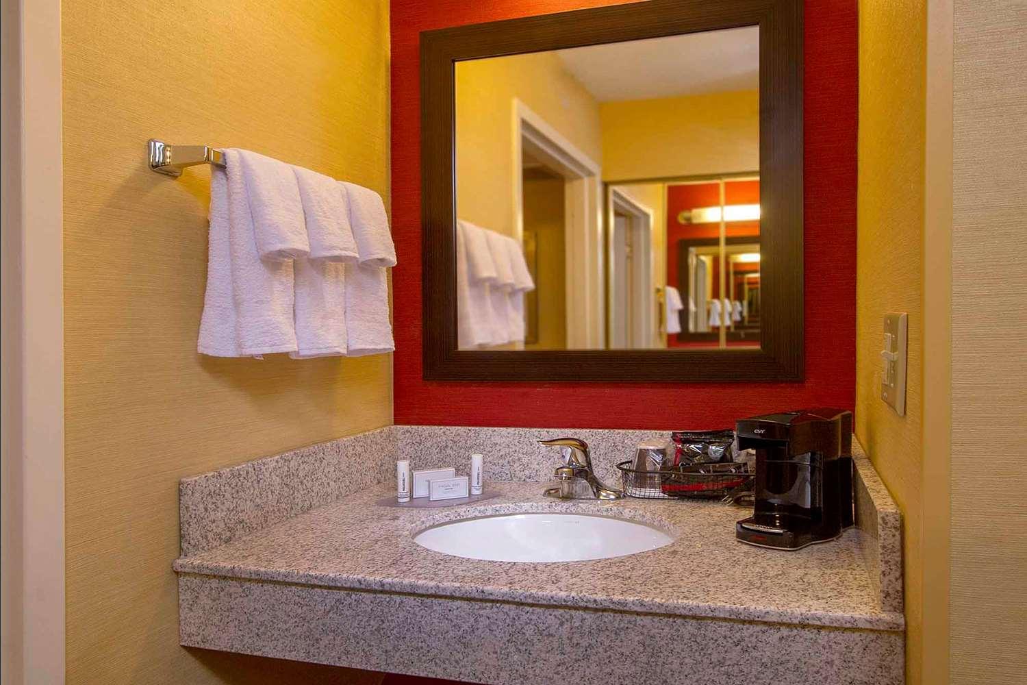 Sonesta Select Durham Research Triangle Park — 3