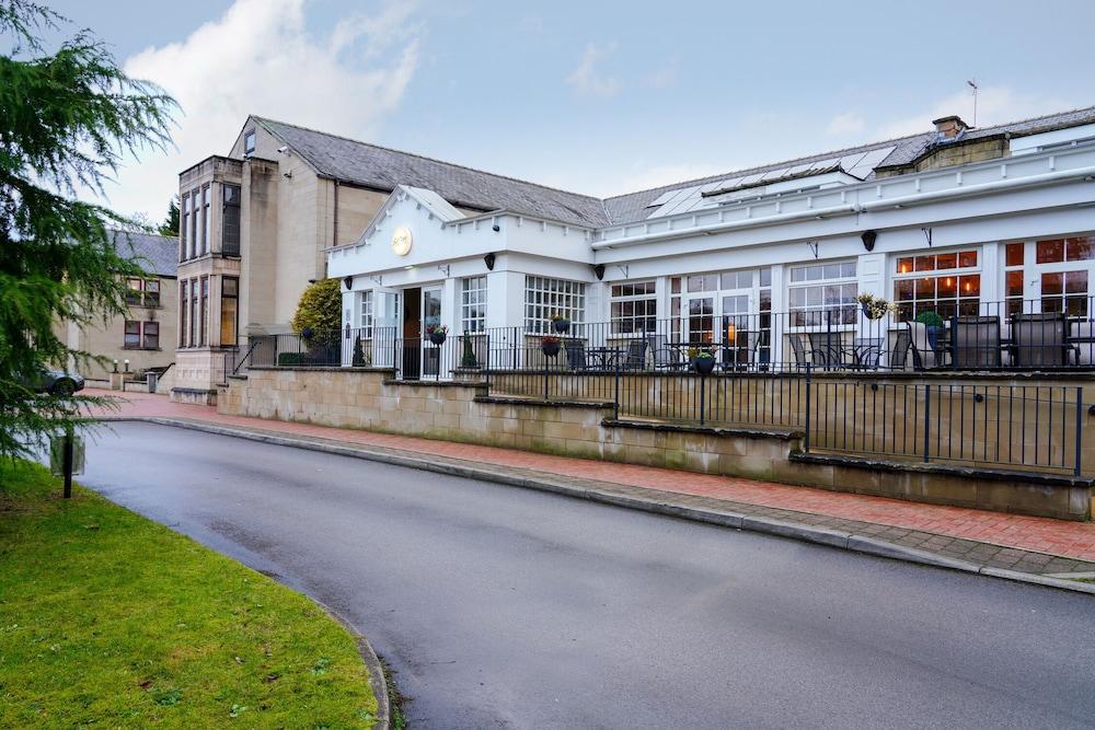 Gomersal Park Hotel — 1