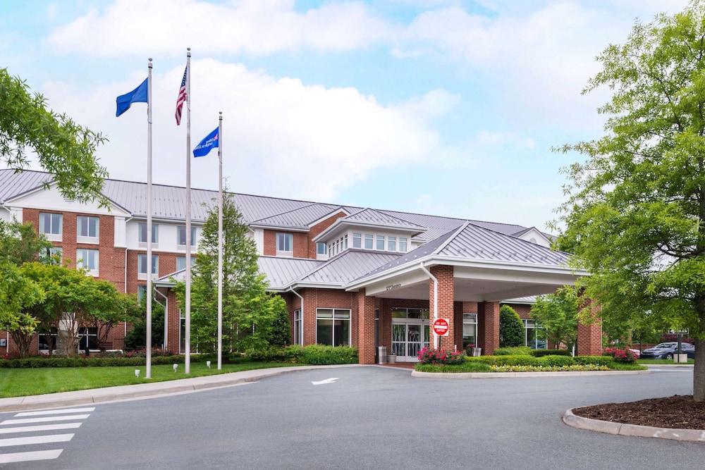 Hilton Garden Inn Charlottesville — 8