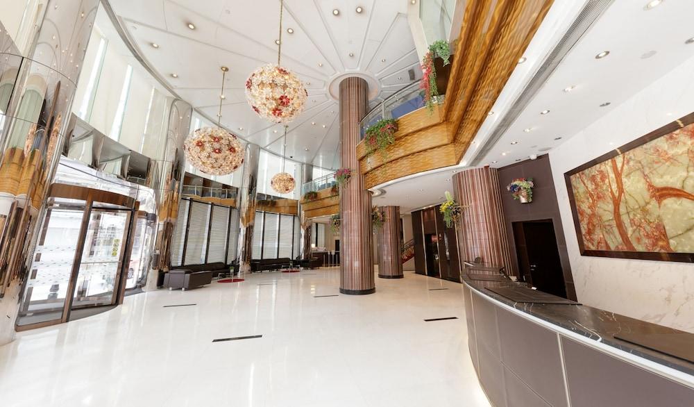 South Pacific Hotel — 7