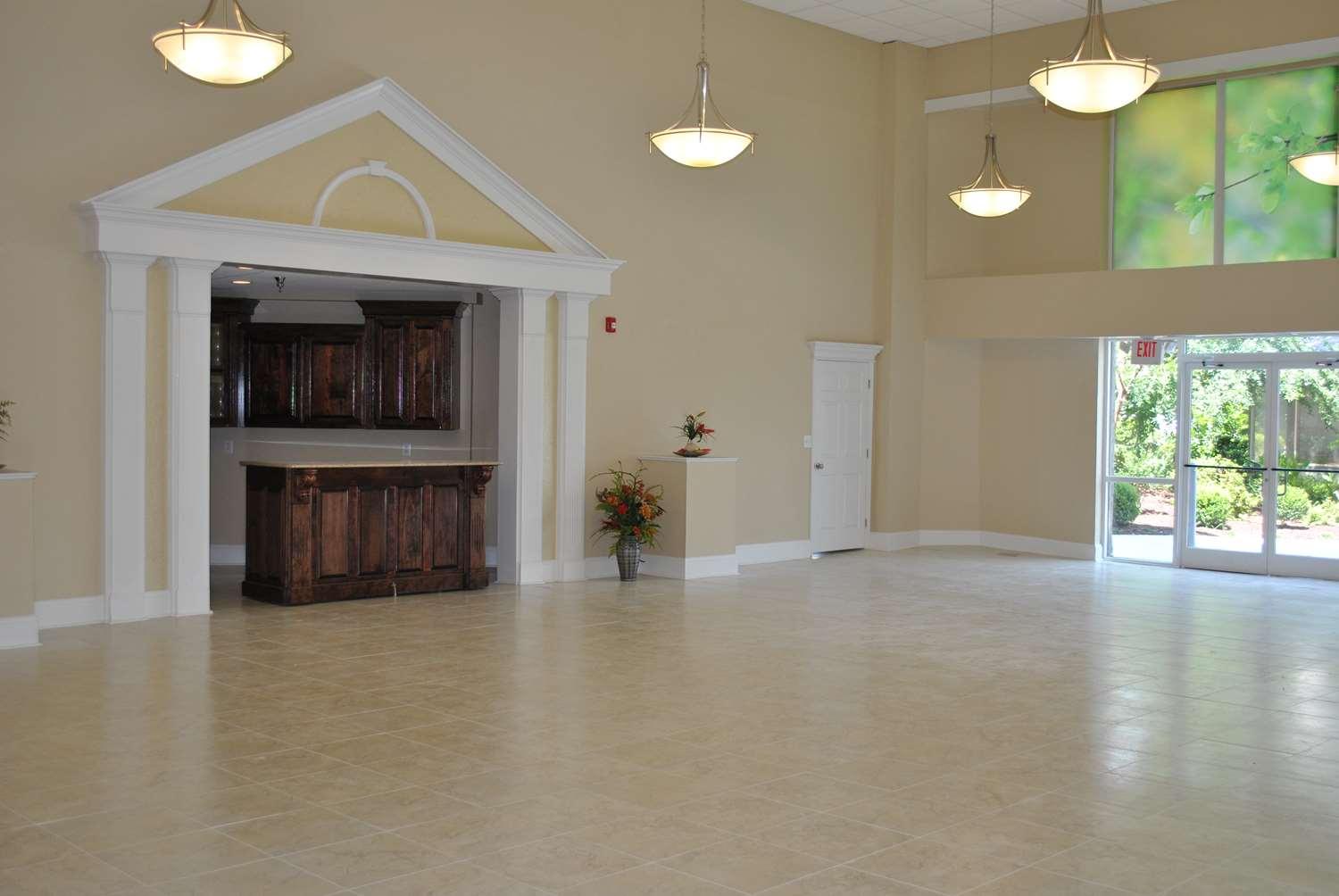Doubletree By Hilton Fayetteville — 9