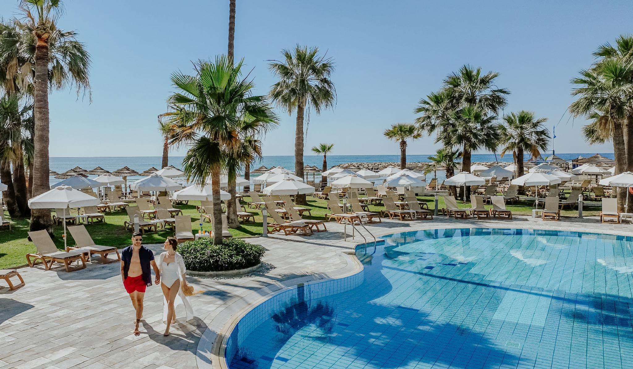 Golden Bay Beach Hotel — 6