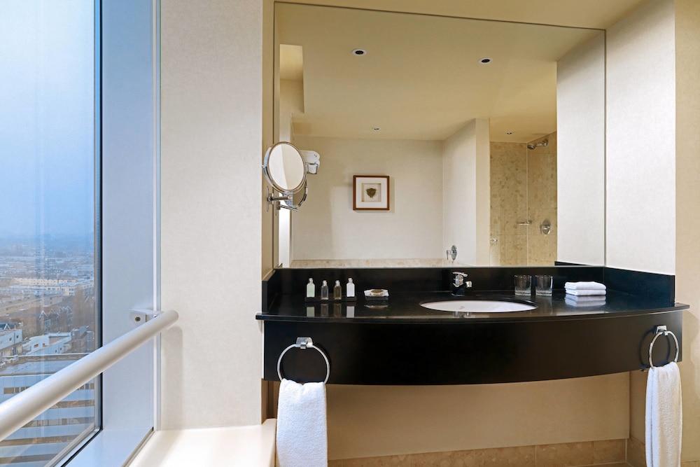 Rotterdam Marriott Hotel 81274 — 9
