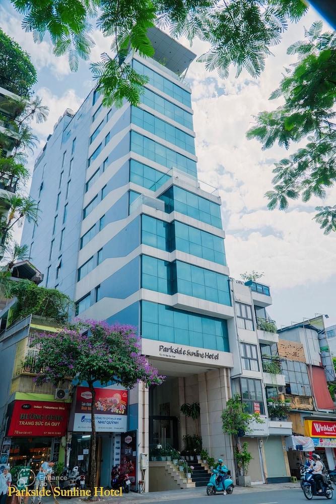 PARKSIDE SUNLINE HOTEL — 4