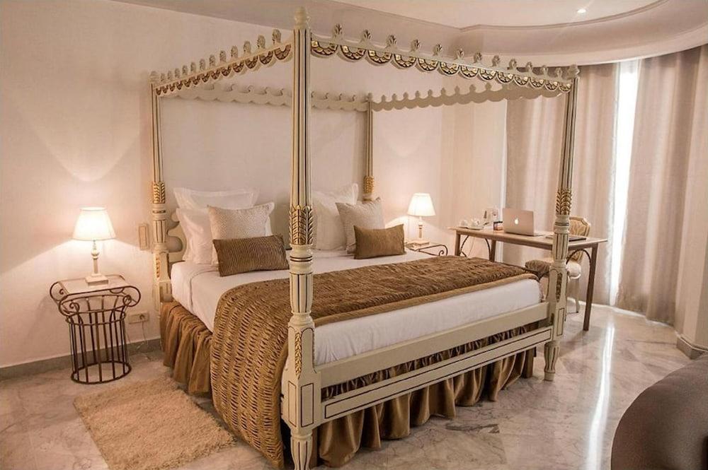 HOTEL LA MAISON BLANCHE 128974 — 6