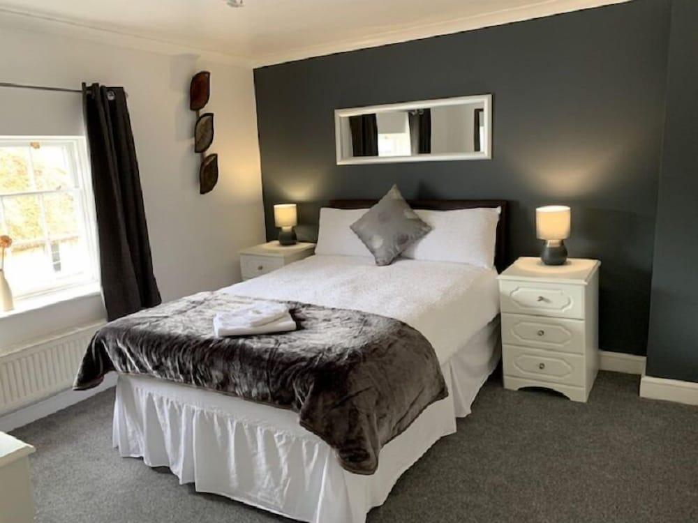 The Silverton Inn - B&B — 10