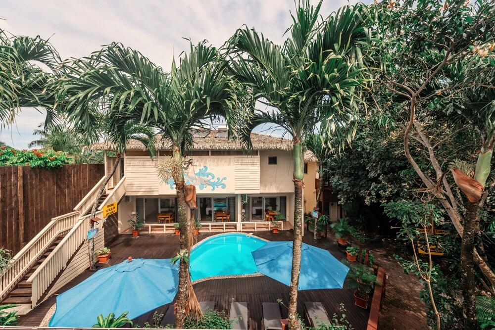 Castaway Resort — 7