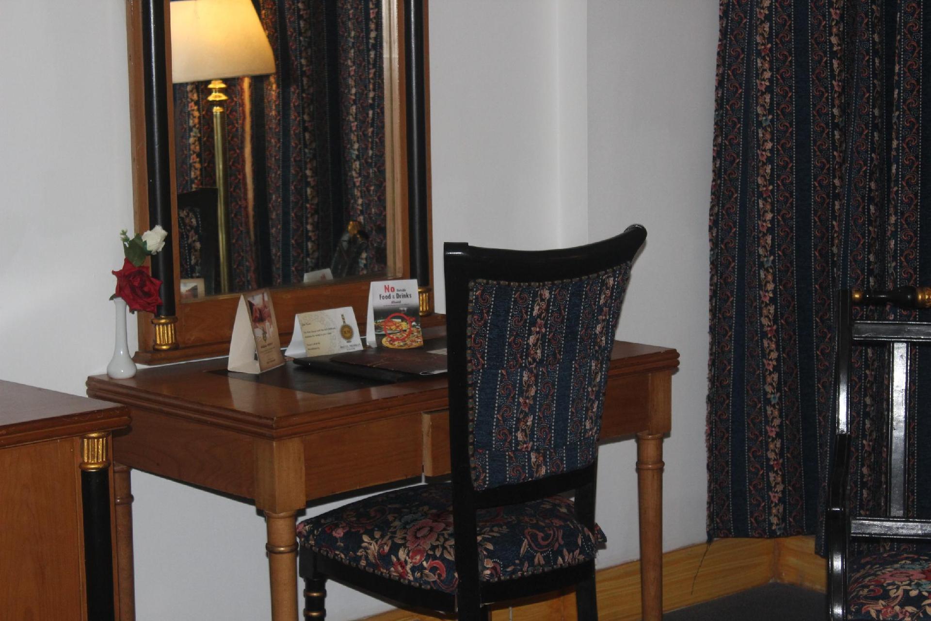 Hotel Mehran — 3