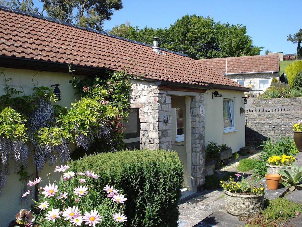 Greyfield Farm Cottages — 1
