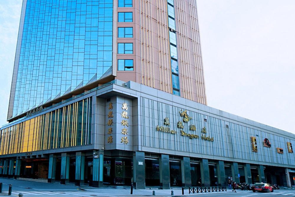Million Dragon Hotel 875545 — 1