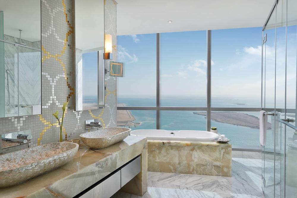 Conrad Abu Dhabi Etihad Towers — 3