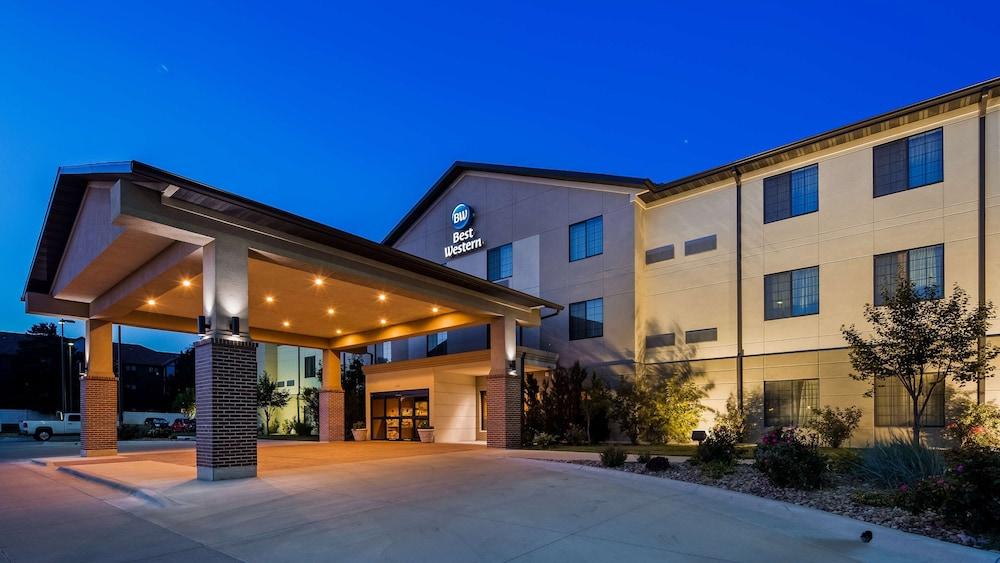 Best Western North Edge Inn — 2