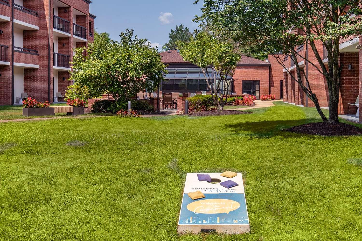 Sonesta Select Boston Foxborough Mansfield — 5