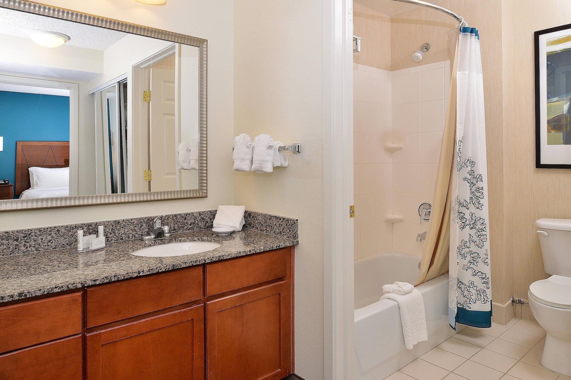 Residence Inn Denver Airport at Gateway Park — 4