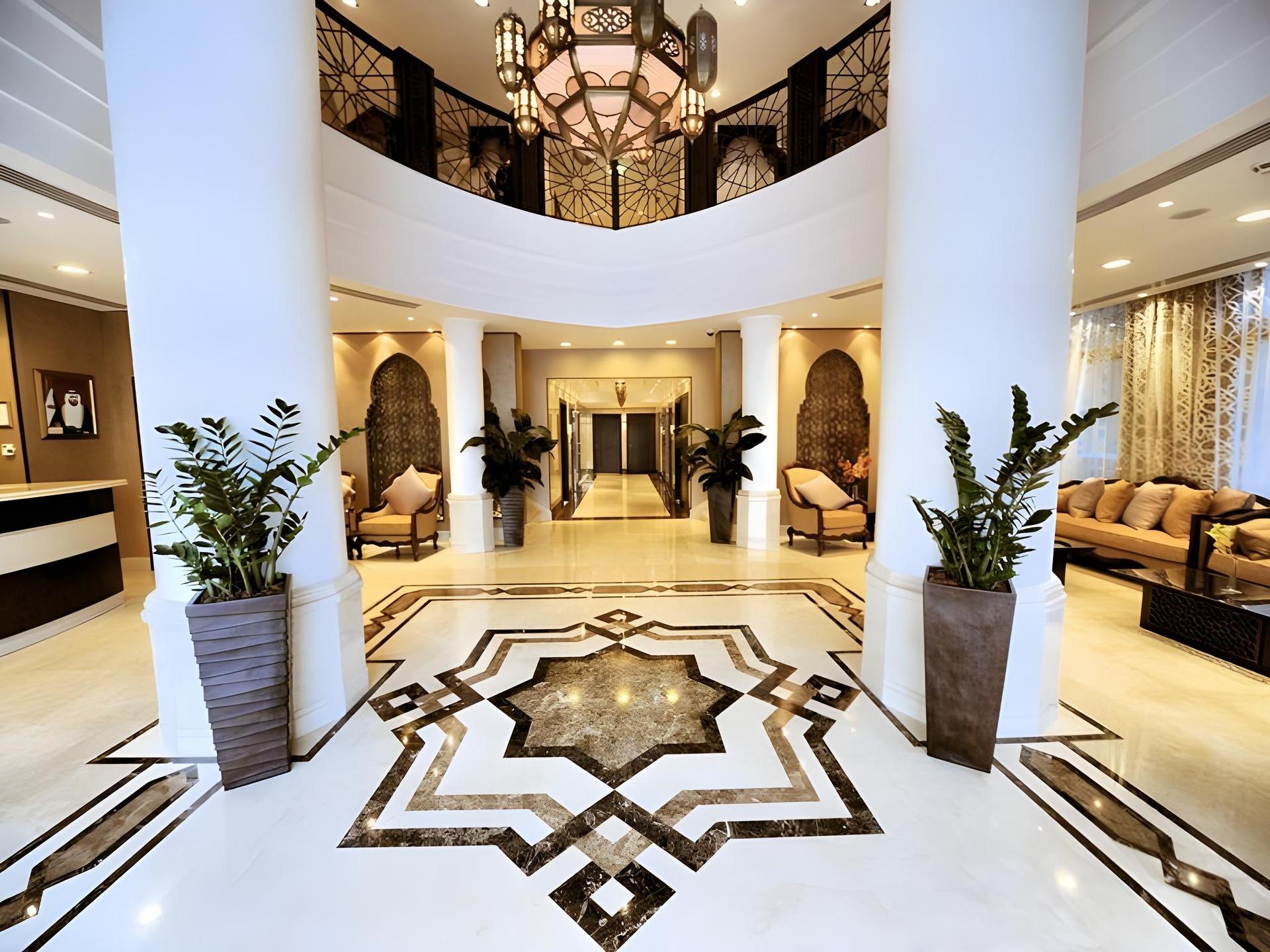 Al Hamra Hotel Sharjah — 1