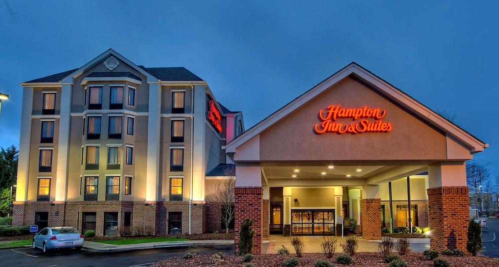 Hampton Inn & Suites Asheville - I-26 — 5