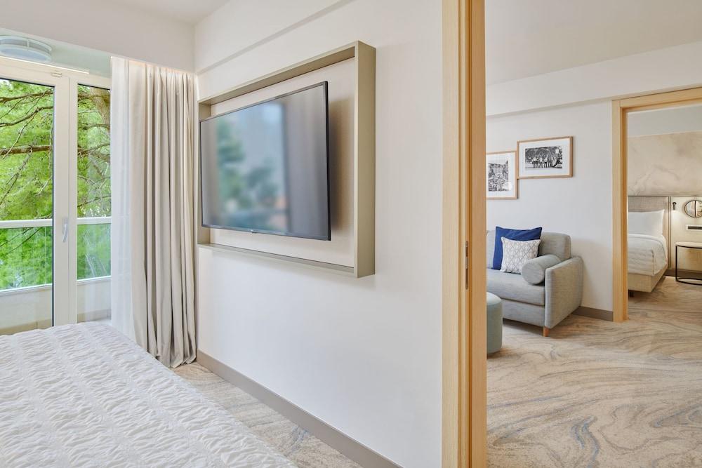 Le Meridien Lav 139154 — 8