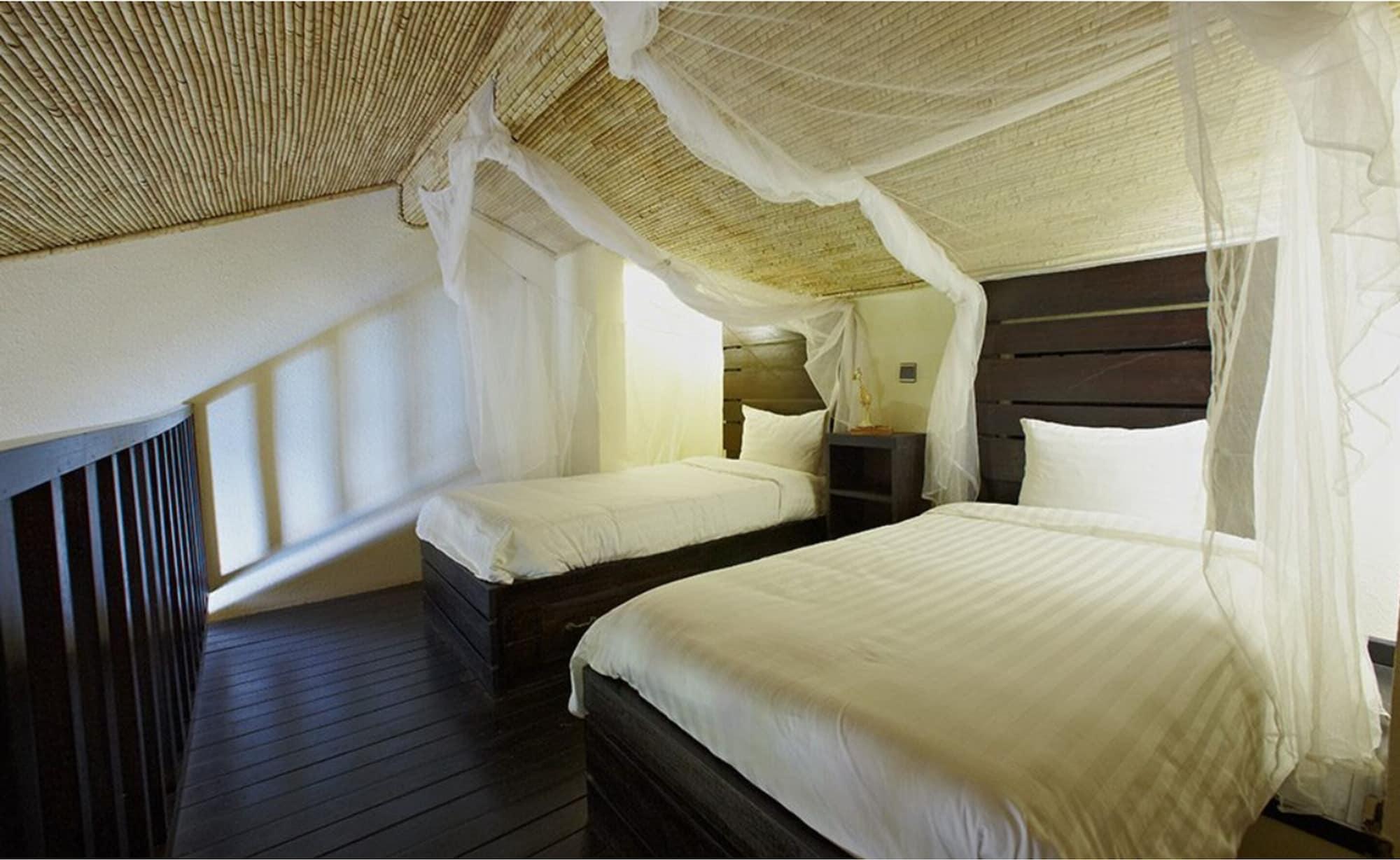 The Rhino Resort Hotel & Spa — 9