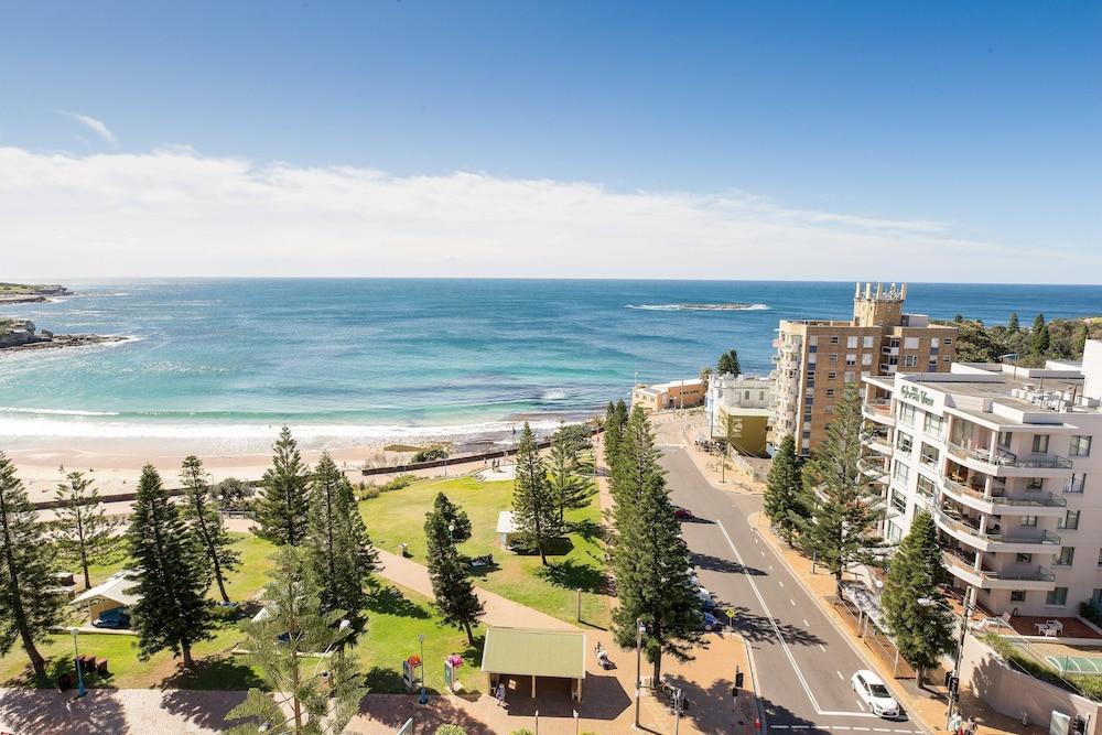 CROWNE PLAZA COOGEE BEACH — 5
