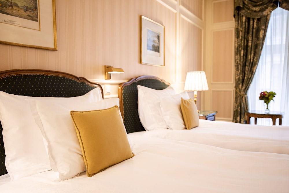Grand Hotel Wien — 1