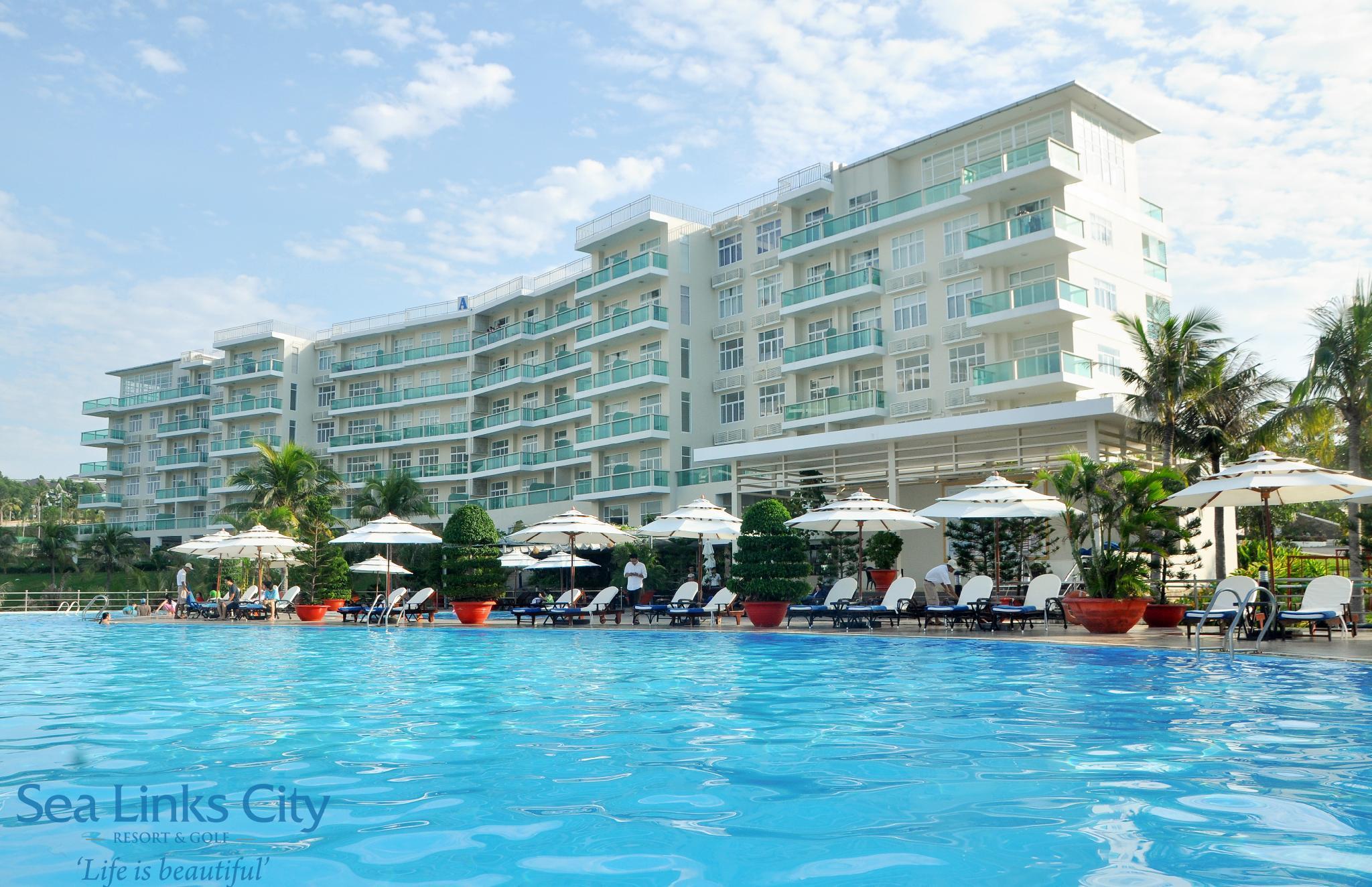 Ocean Vista — 4