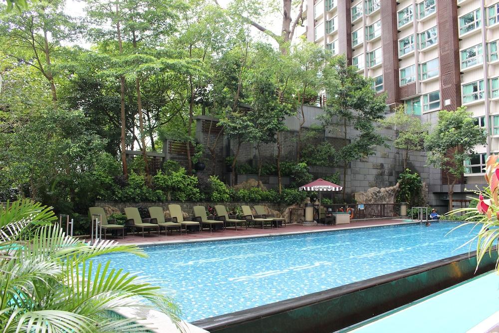 Royal View Hotel 75664 — 1