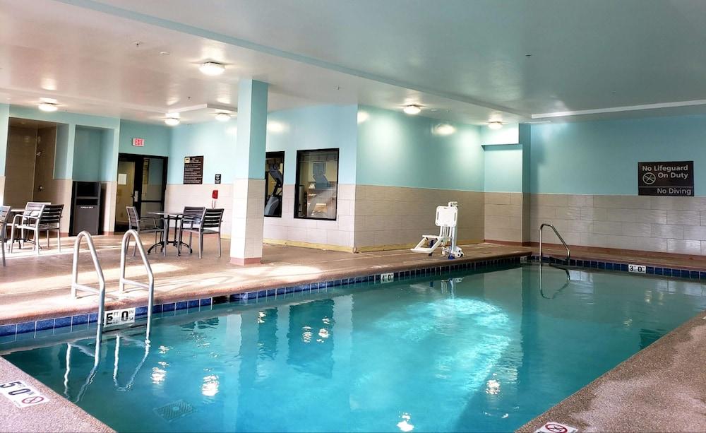 Hampton Inn Council Bluffs — 1