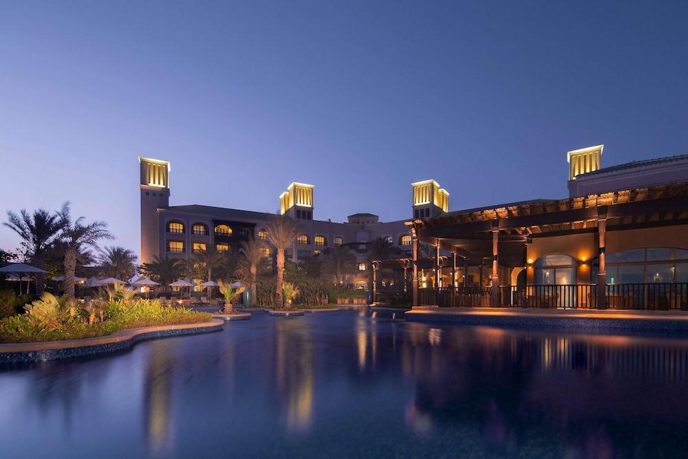 Desert Islands Resort & Spa by Anantara — 1