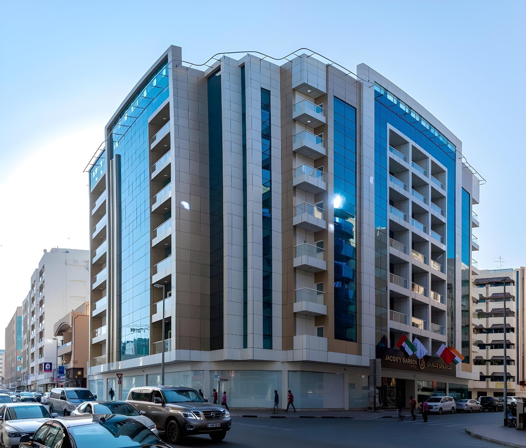 Jacobs Garden Hotel Bur Dubai — 3