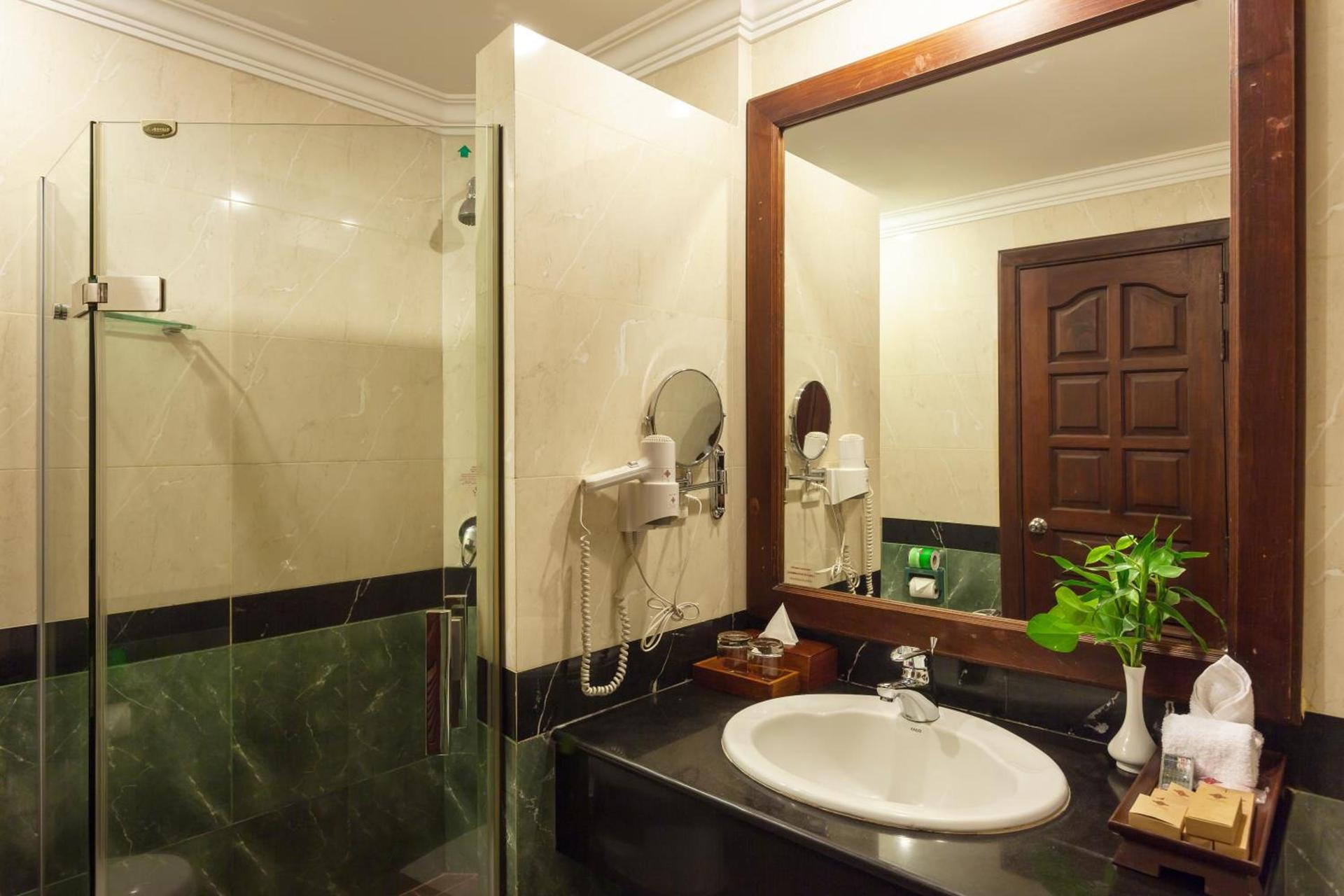 Prince Angkor Hotel and Spa 90428 — 9