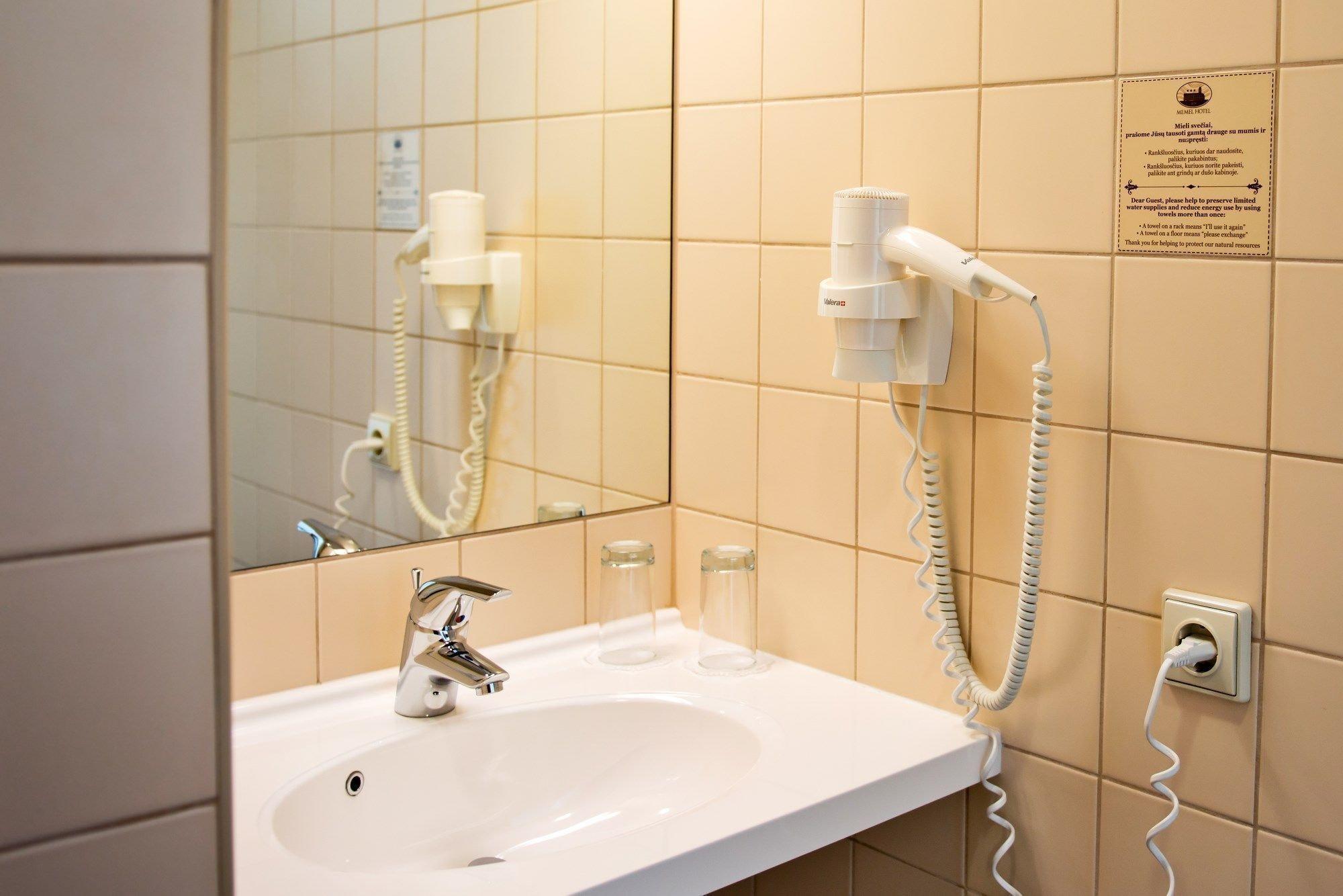 Memel Hotel 1058618 — 8