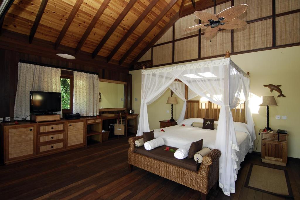 Cerf Island Resort — 6