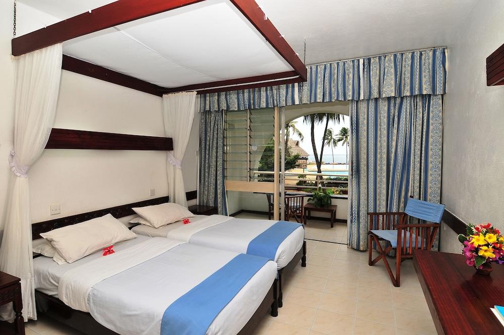 REEF HOTEL MOMBASA — 8