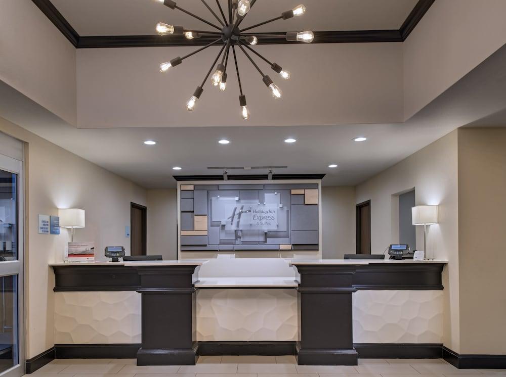 Holiday Inn Express & Suites Austin NW — 5