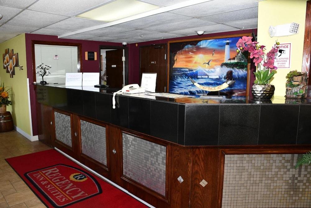 Regency Inn &amp; Suites — 8