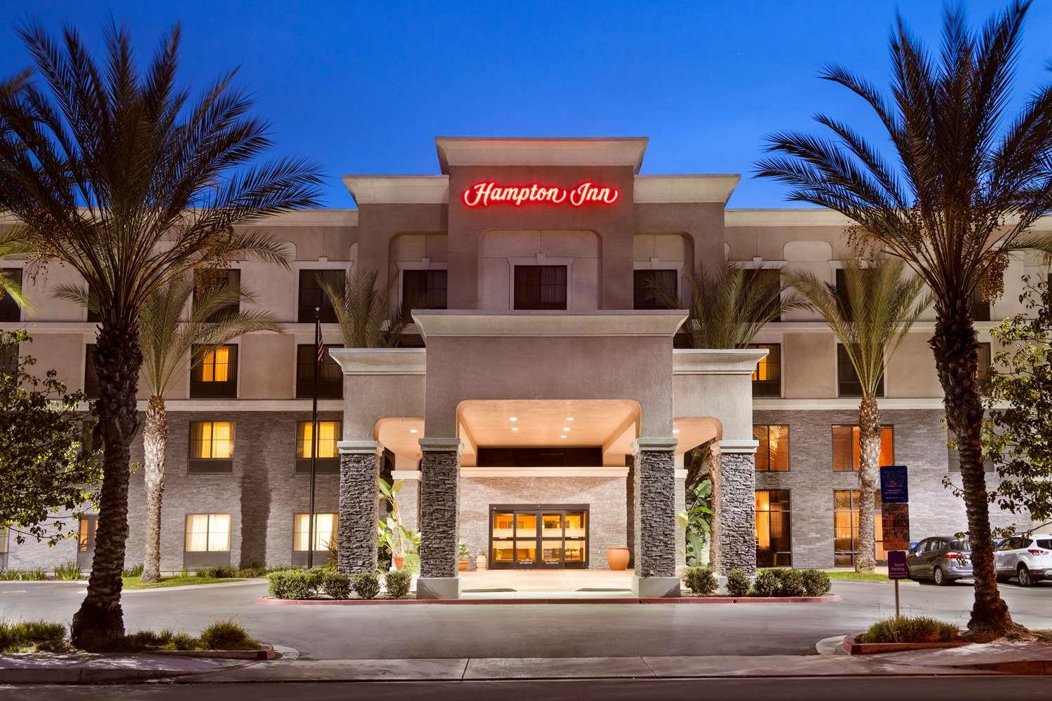 Hampton Inn Los Angeles-Orange County-Cypress — 2