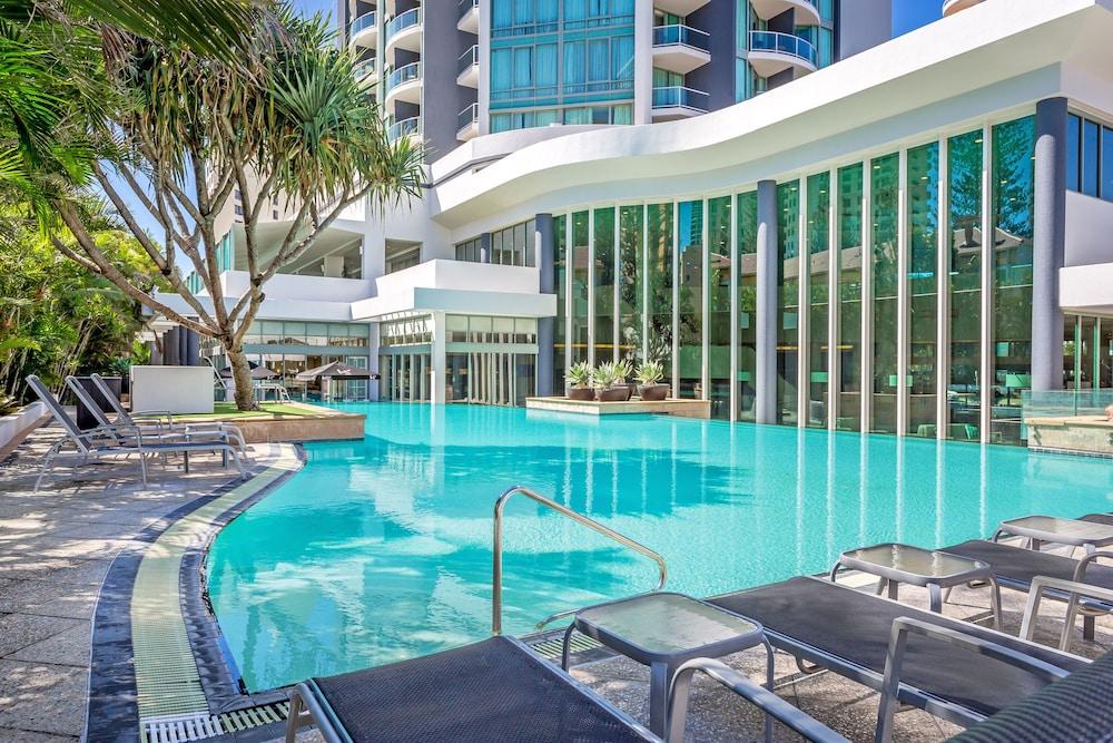 Mantra Legends Surfers Paradise — 1