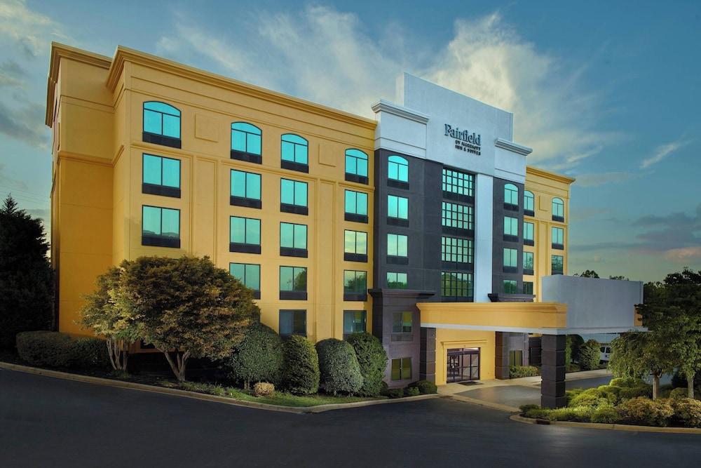 Fairfield Inn &amp; Suites by Marriott Asheville South/Biltmore — 2
