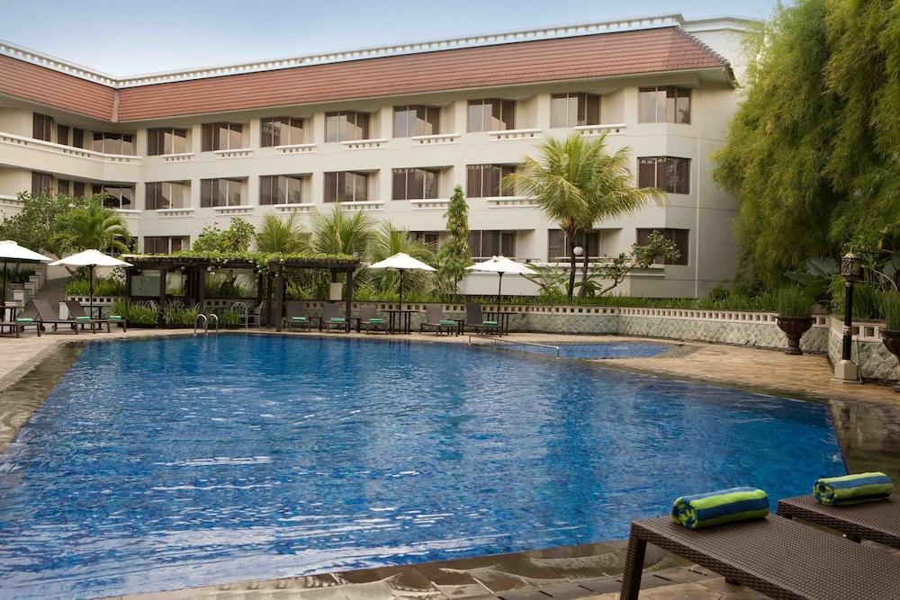 HOTEL SANTIKA PREMIERE JOGJA 14474 — 7