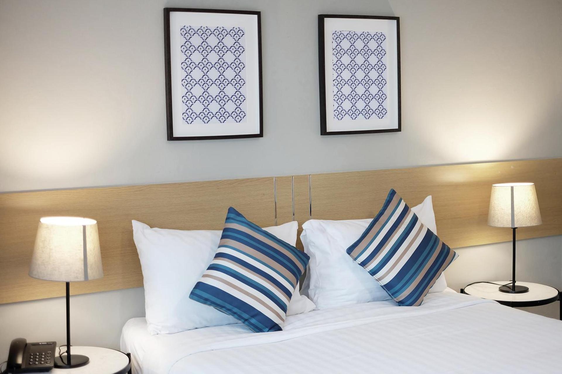 Novotel Suites Mall Avenue Dubai — 1