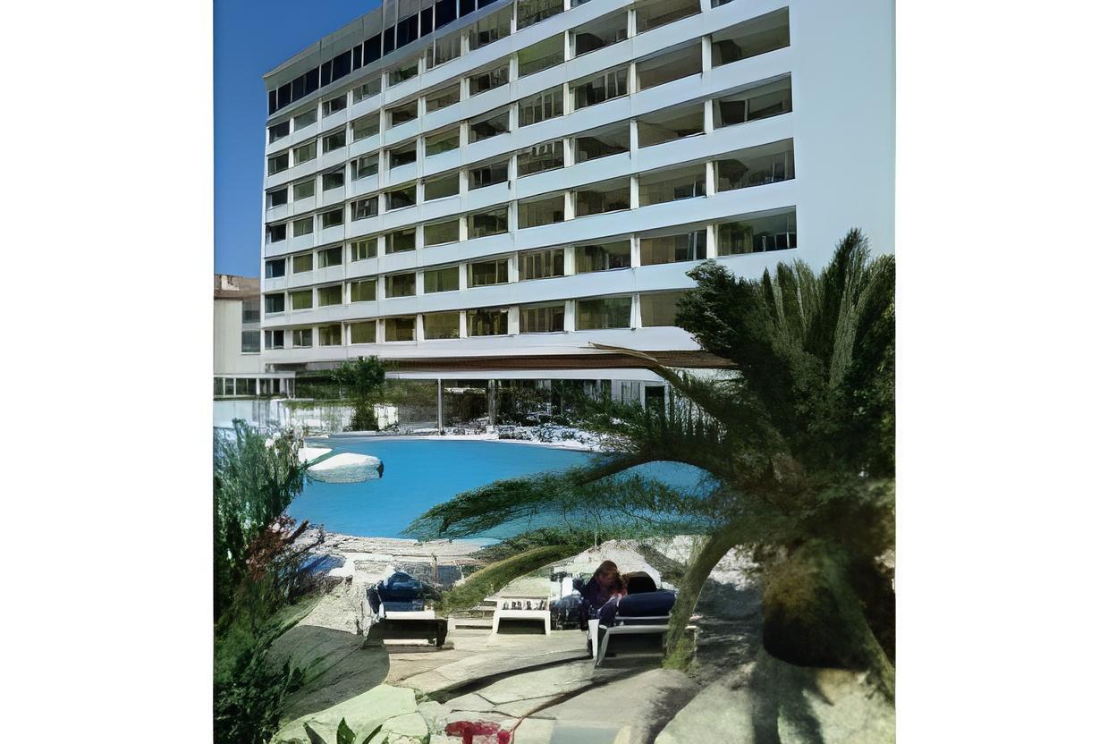 Carcavelos Beach Hotel — 5