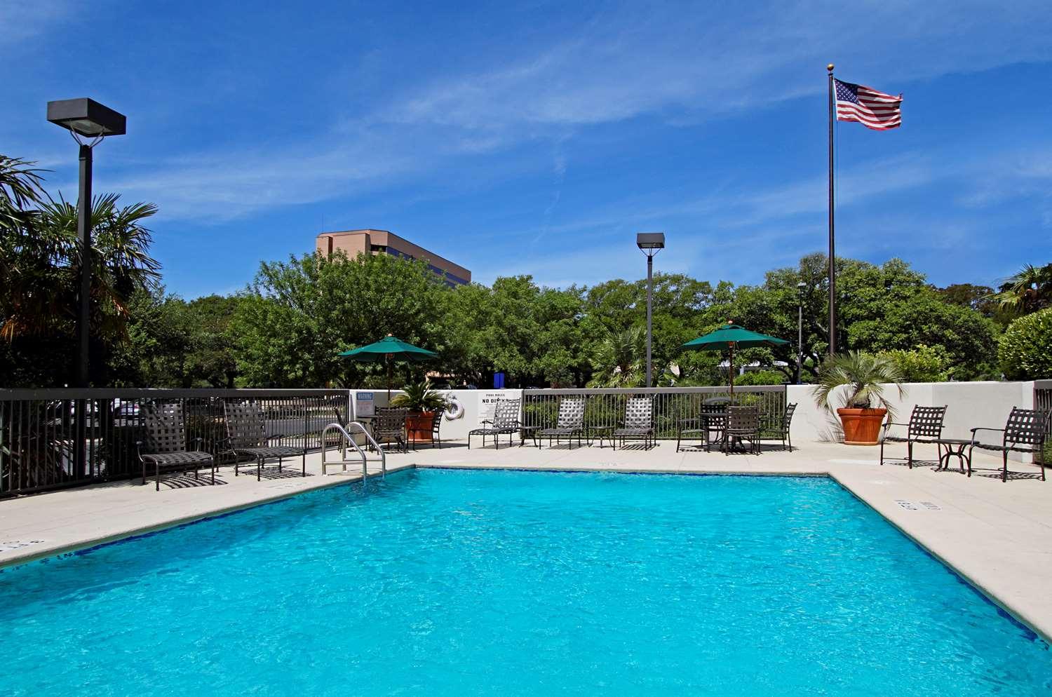 Hampton Inn Austin/Airport Area South — 3