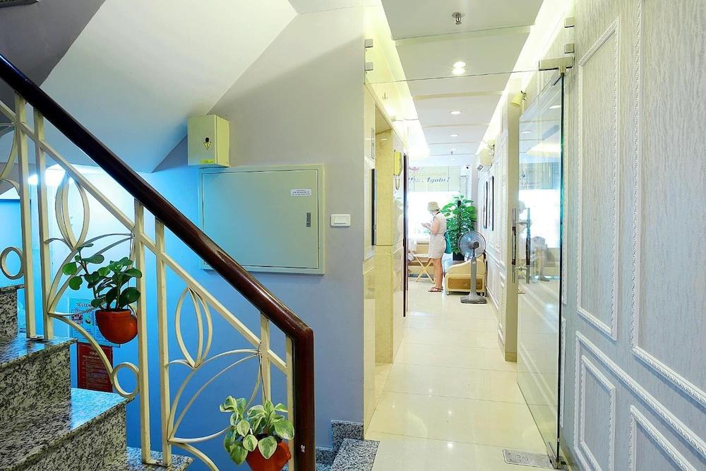 Lucky Star Hotel 266 De Tham — 1