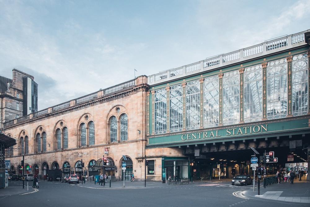 citizenM Hotel Glasgow — 3
