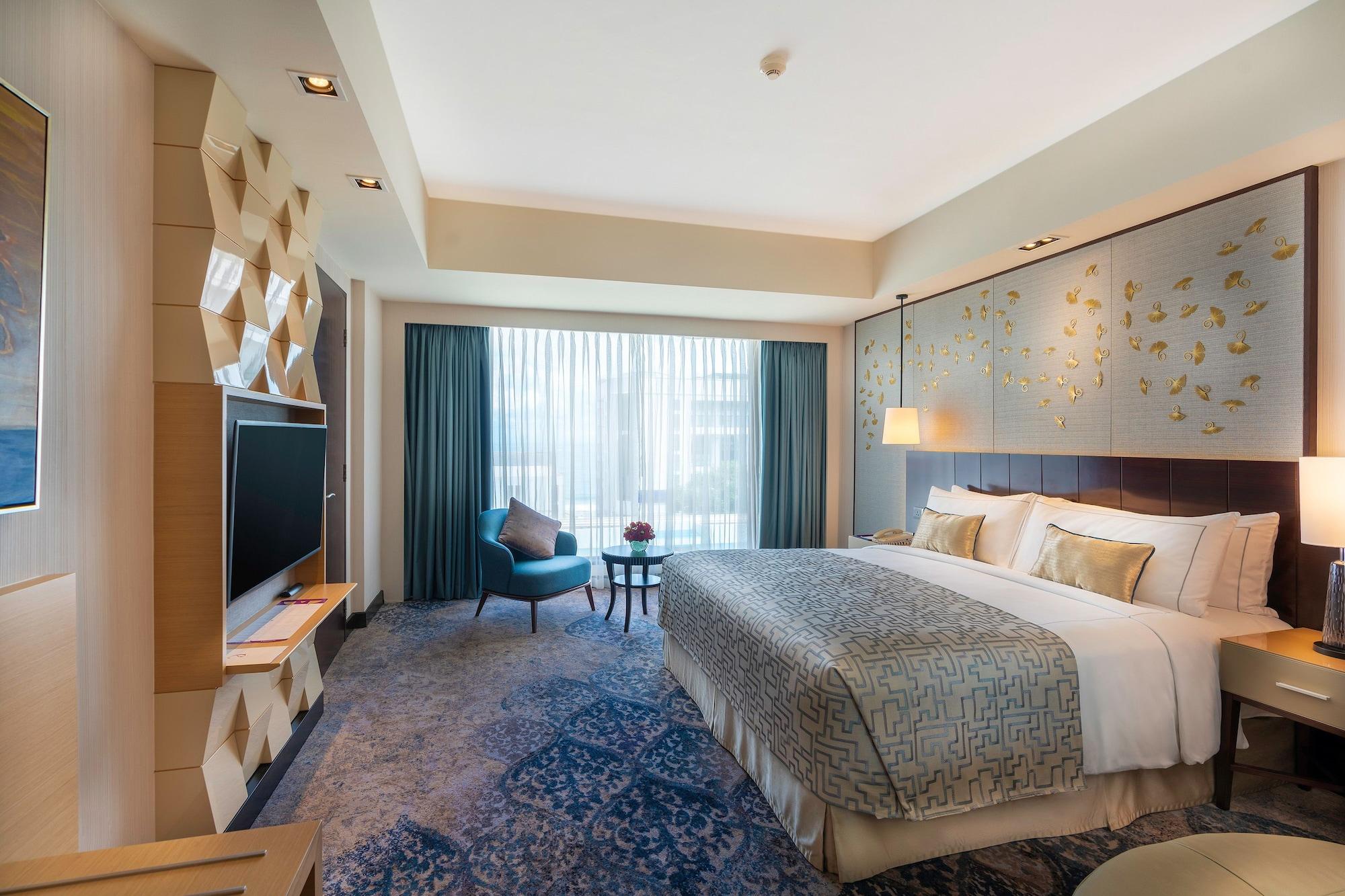 Cinnamon Grand Colombo 84817 — 9